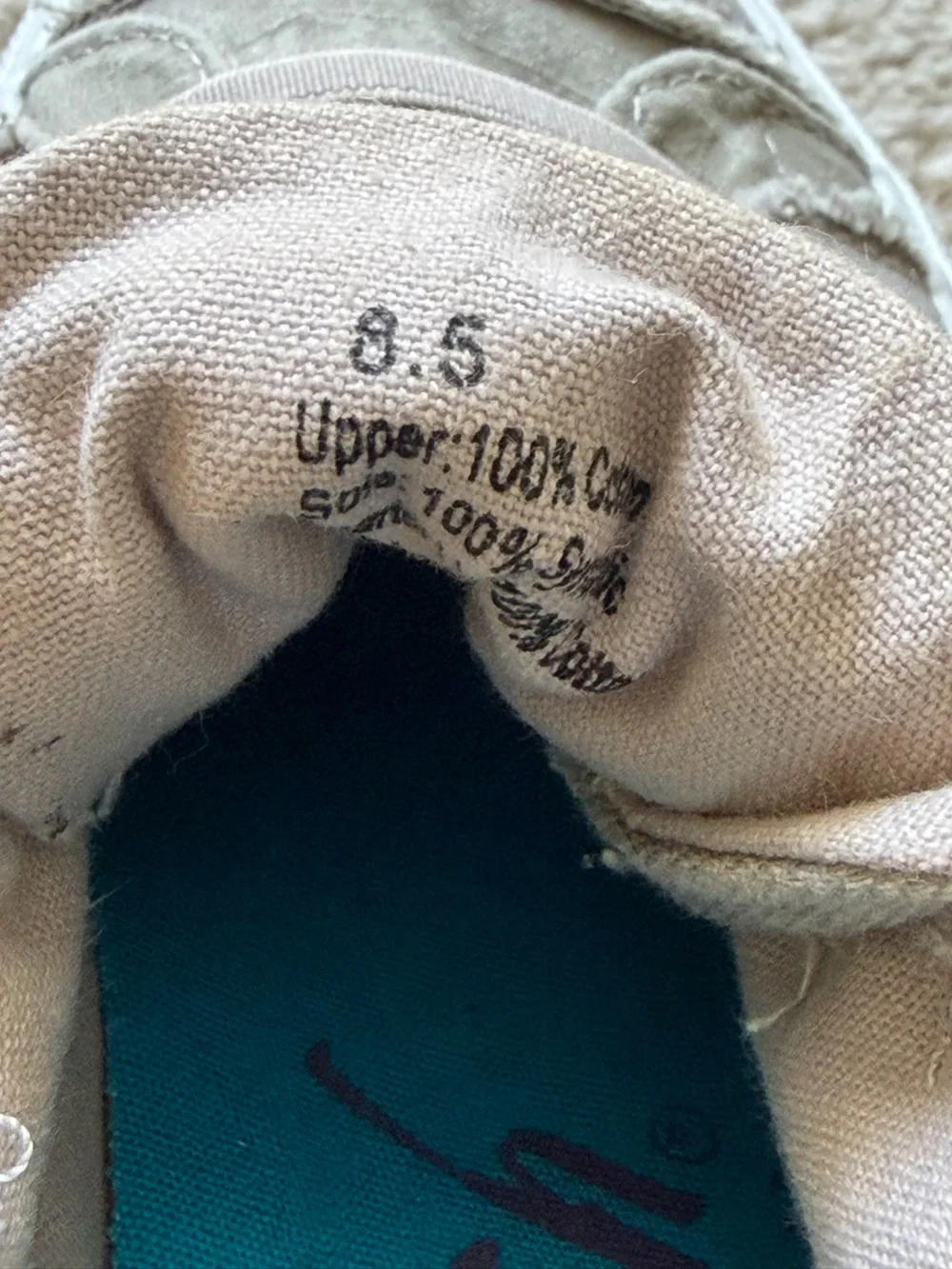 Blowfish Malibu Slip-on Tennis Shoes Size 8.5